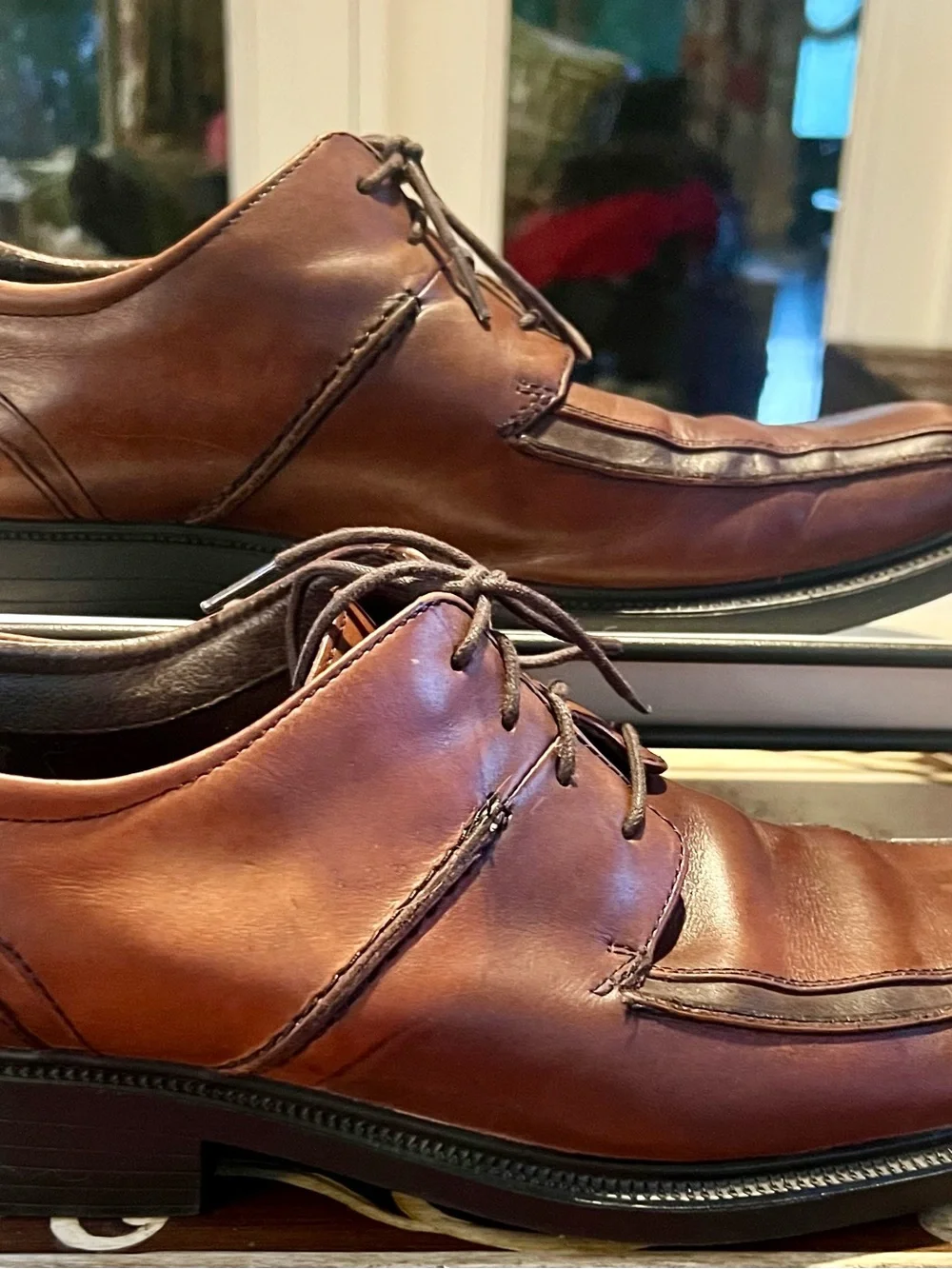 Clarks Men's Brown Leather Derby Oxfords